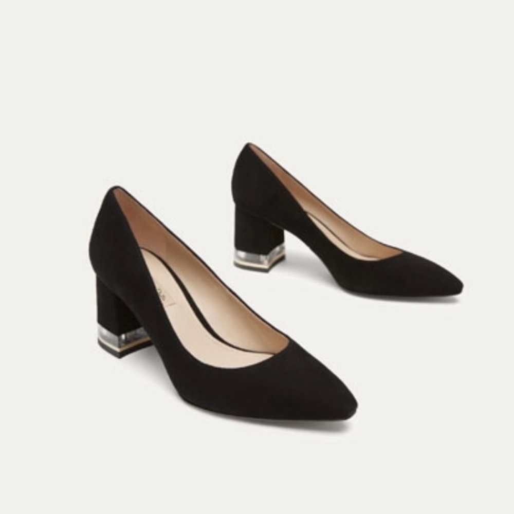 ๐ Suede Court Shoes - Picture 4 of 14